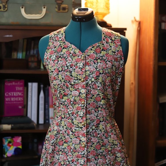 Vintage Dresses & Skirts - Vintage | floral dress